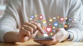 Instagram（インスタ）広告の費用相場は？仕組みや課金方式、費用対効果を高めるコツを紹介