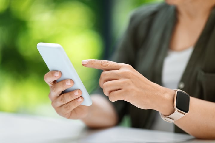 OTT広告とは？CTV広告との違いやメリット、ビジネス活用例を紹介