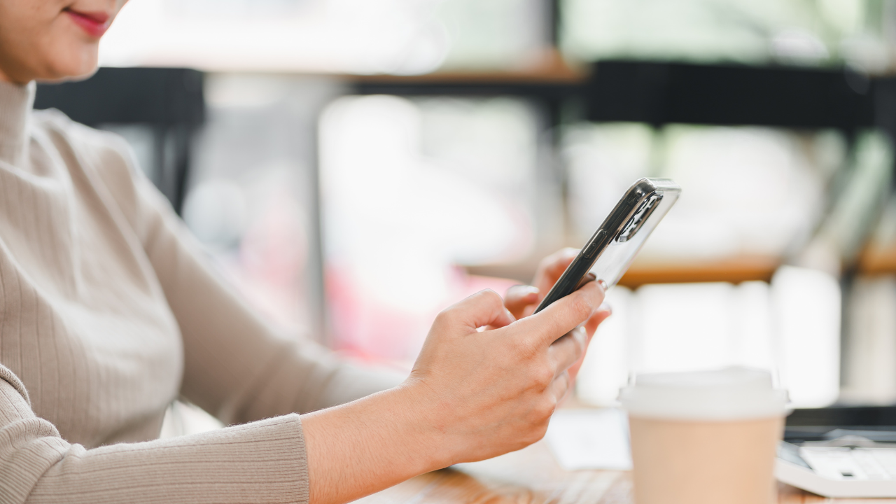 注目の縦型動画を広告やマーケティングに活用しよう