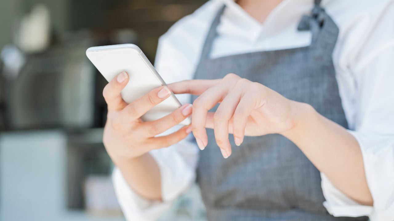 企業・店舗がLINE公式アカウントを削除する方法
